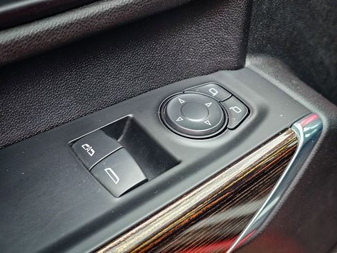 Certified 2022 GMC Sierra 3500 SLE w/ SLE Convenience Package image 11