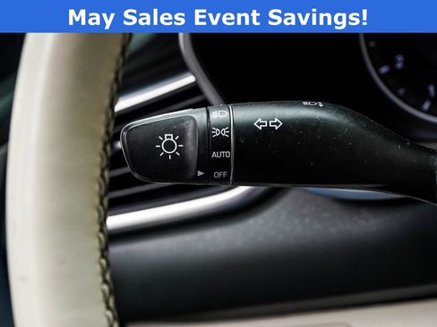 Used 2019 Genesis G70 3.3T Design RWD image 38