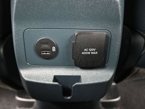 Used 2024 Ford Maverick Lariat image 28