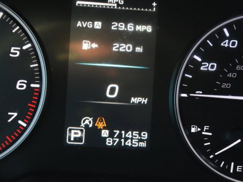 Used 2022 Subaru Outback Premium image 10