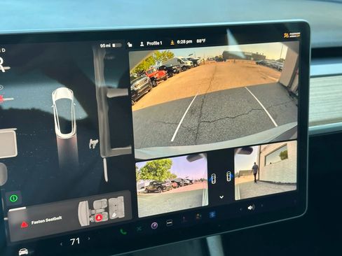 Used 2022 Tesla Model 3 Long Range AWD/4WD image 36