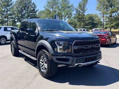 Used 2018 Ford F150 Raptor w/ Equipment Group 802A Luxury AWD/4WD image 8