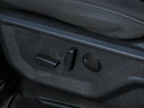 Used 2023 Ford F150 XLT w/ Equipment Group 302A High image 18