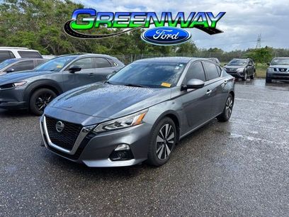 Used 2019 Nissan Altima 2.5 SV
