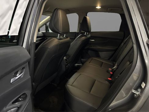 Certified 2025 Nissan Murano SV image 10