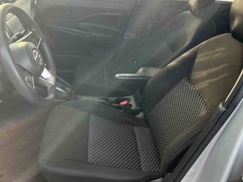 Used 2021 Nissan Versa S FWD image 10