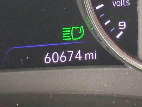 Used 2024 Chevrolet Malibu LT FWD image 35