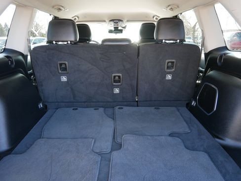 Used 2023 Jeep Grand Cherokee Limited w/ Luxury Tech Group II image 18