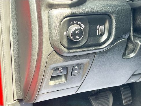 Certified 2022 RAM 1500 Big Horn RWD image 10