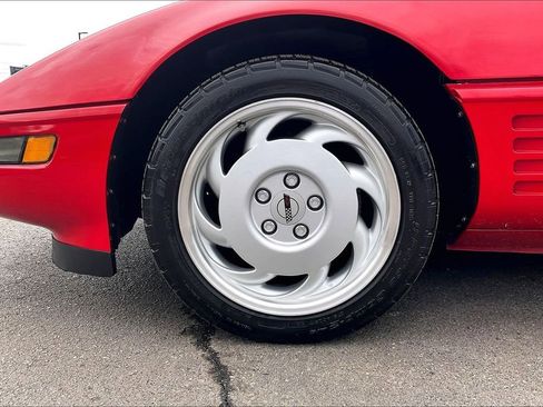 Used 1992 Chevrolet Corvette Base image 31