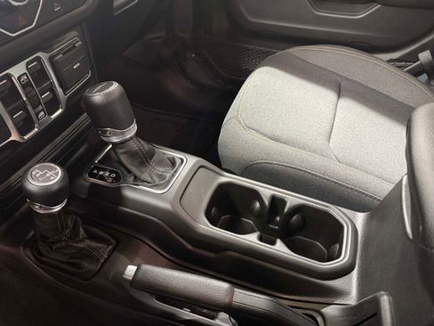 New 2026 Jeep Gladiator Sport image 22