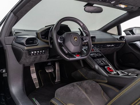 Used 2015 Lamborghini Huracan LP 610-4 AWD/4WD image 58