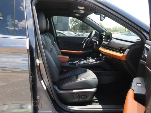 Used 2024 Mitsubishi Outlander SEL AWD/4WD image 27