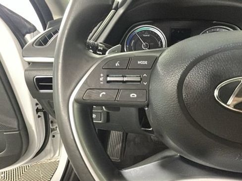 Used 2023 Hyundai Sonata SEL FWD image 17
