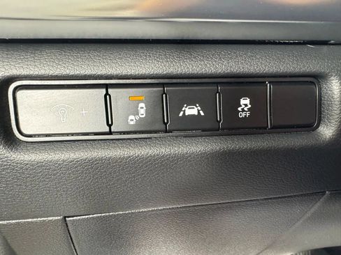 Used 2022 Kia Telluride S image 15