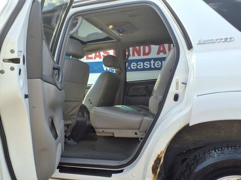Used 2003 Toyota Sequoia Limited image 10