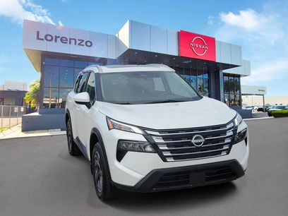 Used 2025 Nissan Rogue SV w/ SV Premium Package