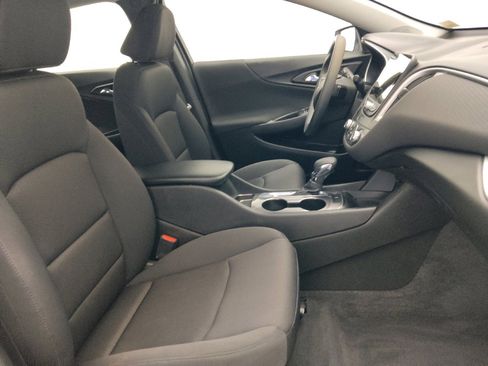 Used 2022 Chevrolet Malibu LS FWD image 21