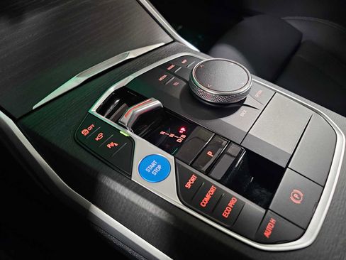 Certified 2025 BMW i4 xDrive40i w/ Premium Package image 22