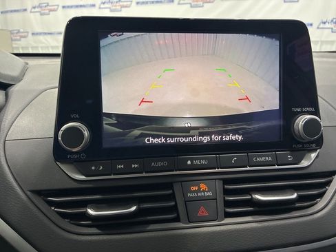 Used 2025 Nissan Altima 2.5 S image 22