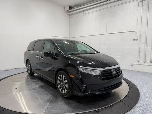 Used 2023 Honda Odyssey EX-L image 1
