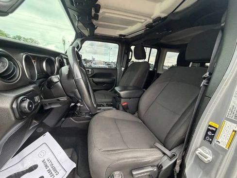 Used 2023 Jeep Wrangler Unlimited Sport AWD/4WD image 16