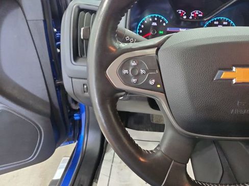 Used 2019 Chevrolet Colorado Z71 AWD/4WD image 16