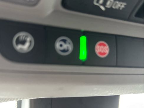 Certified 2024 Chevrolet Equinox LT w/ LPO, Floor Liner Package image 18