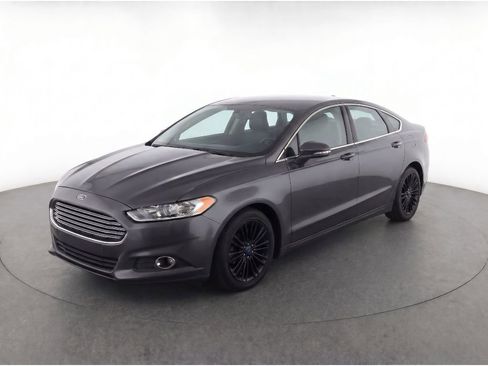 Used 2016 Ford Fusion SE w/ Equipment Group 202A AWD/4WD image 1