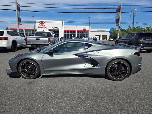 Used 2023 Chevrolet Corvette Stingray Preferred Cpe w/ Z51 Performance Package RWD image 8