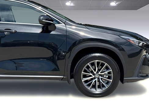Used 2025 Lexus NX 350h AWD w/ Accessory Package (A2) image 35