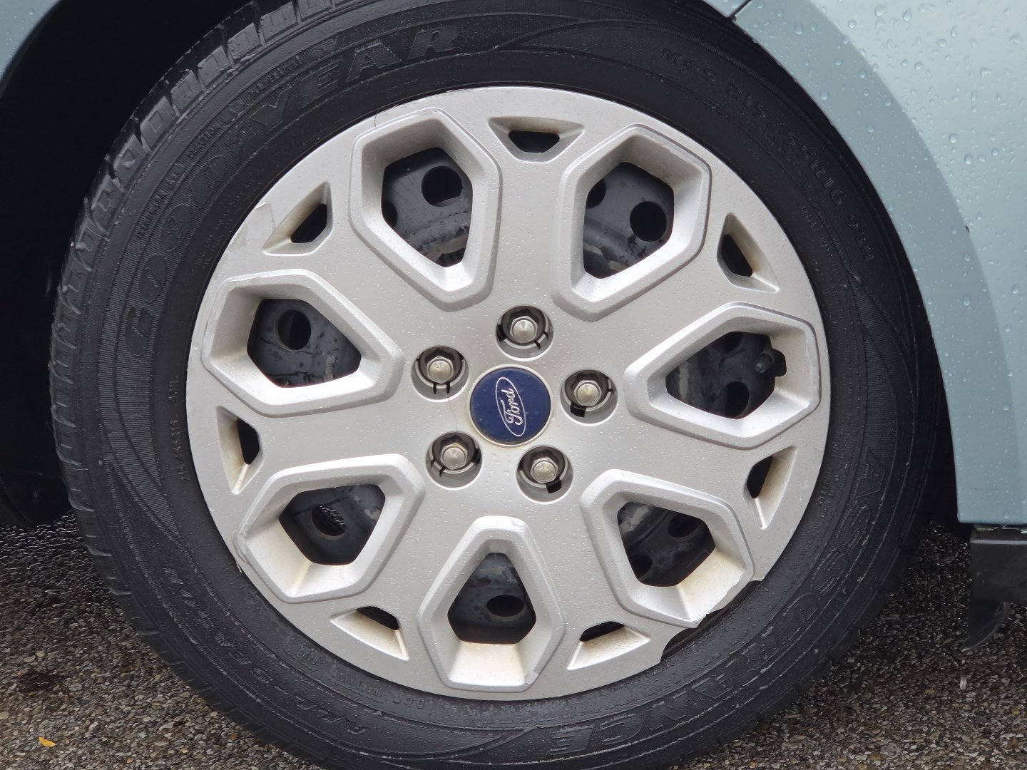 Used 2012 Ford Focus SE FWD image 6