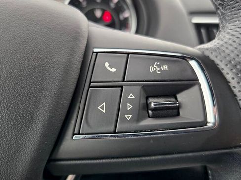 Used 2023 Maserati Levante GT AWD/4WD image 21