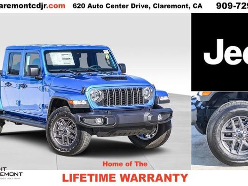 New 2025 Jeep Gladiator Sport image 1
