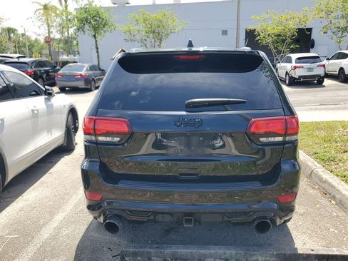 Used 2015 Jeep Grand Cherokee SRT w/ Quick Order Package 26J image 7