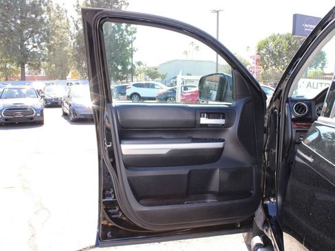 Used 2016 Toyota Tundra Limited w/ Limited Premium Package image 15
