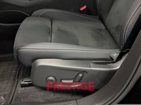 Used 2023 Volvo C40 P8 Recharge Ultimate w/ Protection Package Premier AWD/4WD image 29