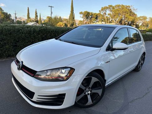 Used 2016 Volkswagen GTI SE w/ Lighting Package (SEL) image 2