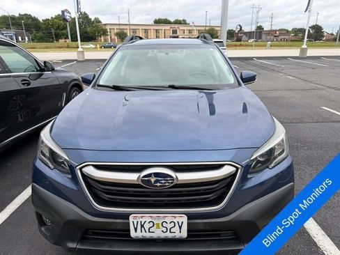 Used 2020 Subaru Outback Premium AWD/4WD image 2