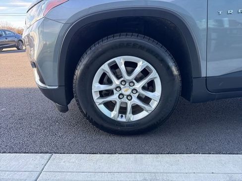 Used 2019 Chevrolet Traverse LT AWD/4WD image 8