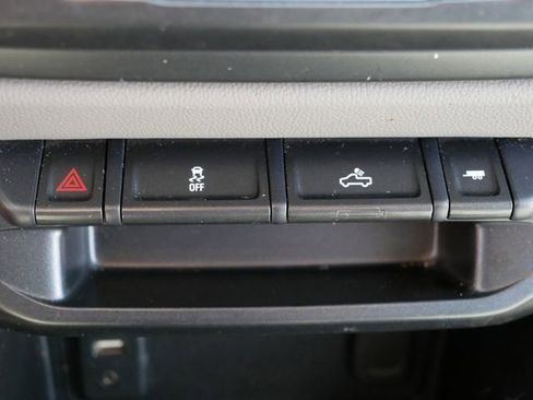 Used 2018 Chevrolet Colorado W/T w/ WT Convenience Package AWD/4WD image 30
