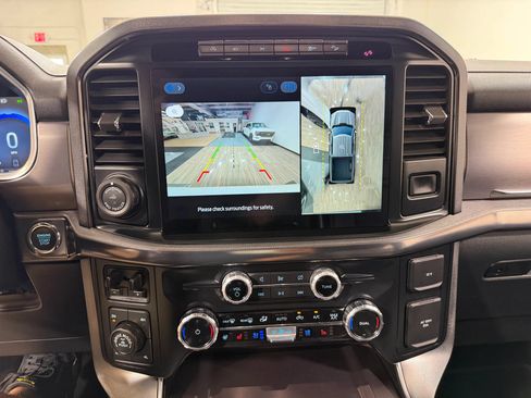 Used 2024 Ford F150 Platinum w/ FX4 Off-Road Package AWD/4WD image 22
