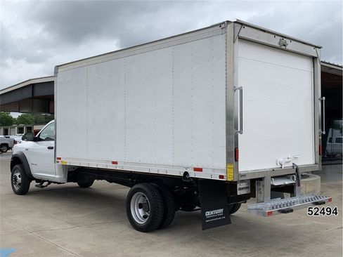 Used 2022 RAM 4500 Tradesman RWD image 6