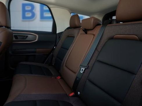 Certified 2025 Ford Bronco Sport Outer Banks w/ Outer Banks Tech Package+ image 28