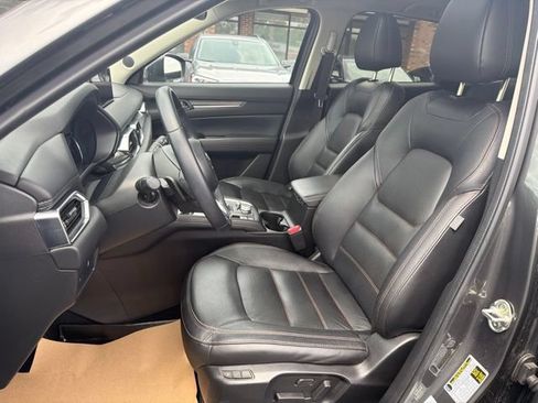 Used 2023 MAZDA CX-5 AWD 2.5 S w/ Premium Package image 12