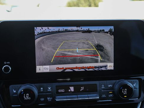 Certified 2024 Toyota Grand Highlander AWD Hybrid image 25