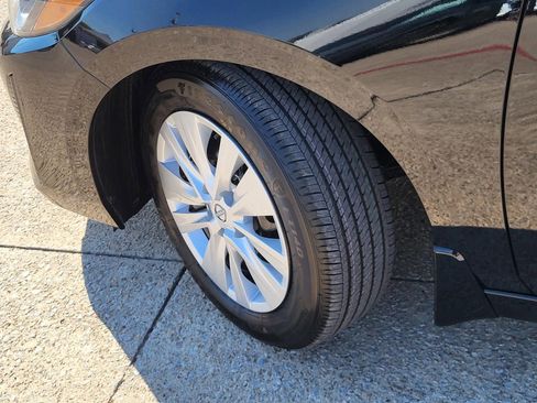 New 2025 Nissan Sentra S image 9