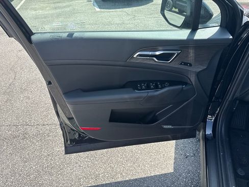 New 2025 Kia Sportage X-Pro Prestige image 10