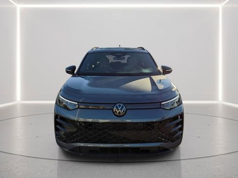 New 2026 Volkswagen Tiguan SE R-Line AWD/4WD image 10