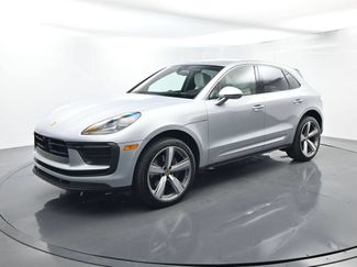 Certified 2025 Porsche Macan AWD/4WD video 1